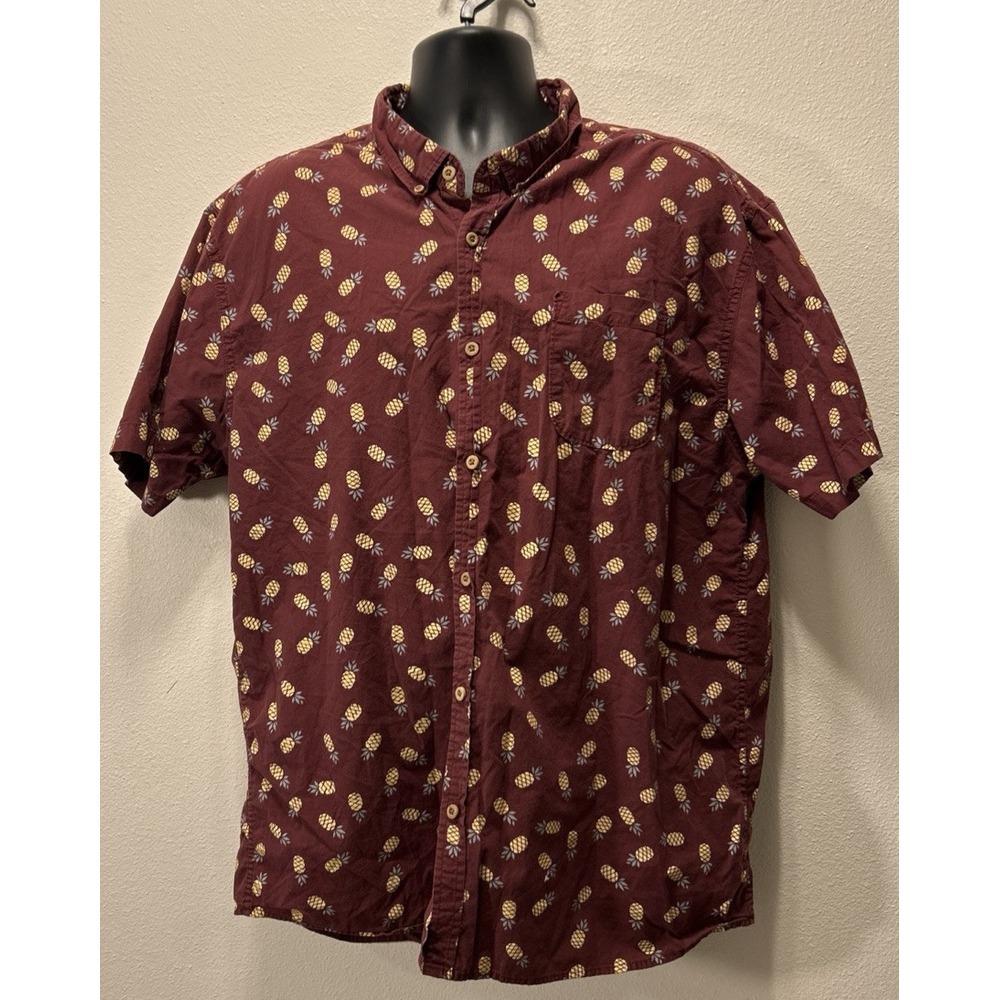 Carbon Shirt Mens 2XL  Maroon Hawaiian Pineapple Cotton Short Sleeve Button-Down